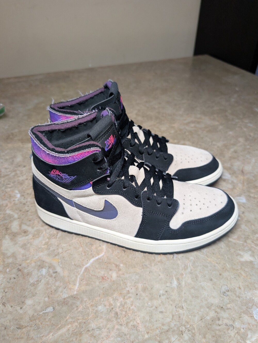 Nike Jordan 1 High Zoom Comfort Paris Saint -Germain High Zoom Men's Size 10.5